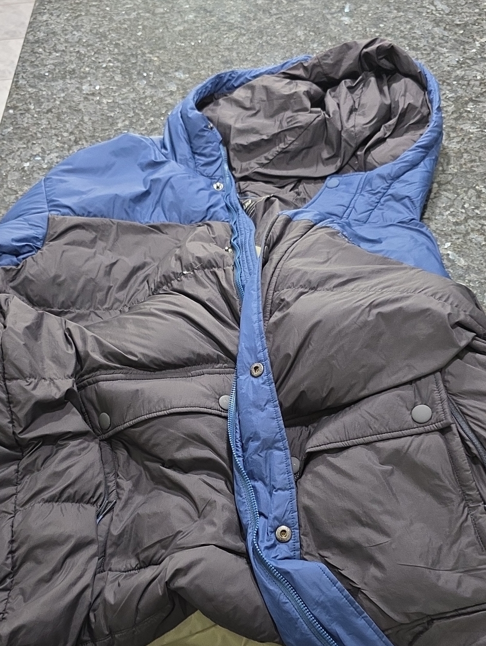 Prana Olive and Navy Quilted Puffer